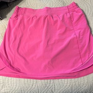 Lululemon Hotty Hot Skirt - Long - Size 14 - Pink. Worn once